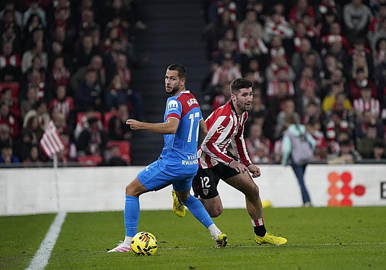Areso pasa del banquillo a ser el mejor del Athletic: «Es el partido que buscaba»